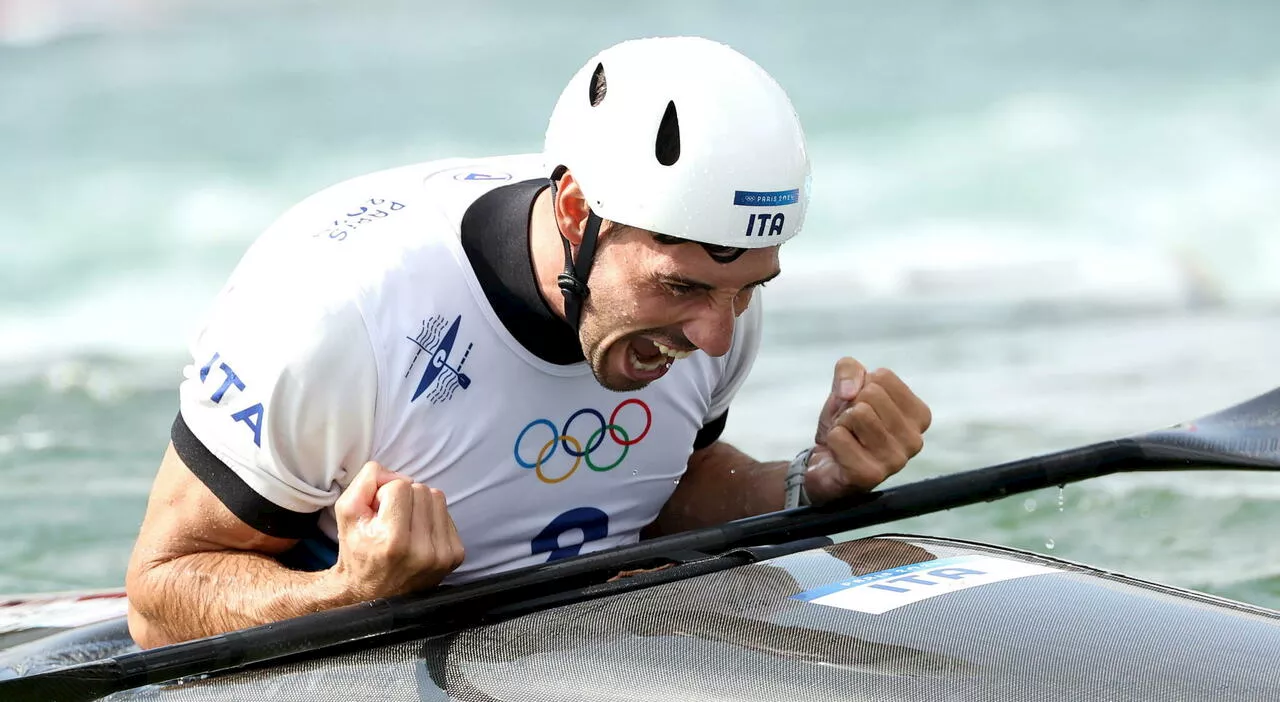 Giovanni De Gennaro, medaglia d'oro nella canoa: la prova perfetta contro il favorito Castryck