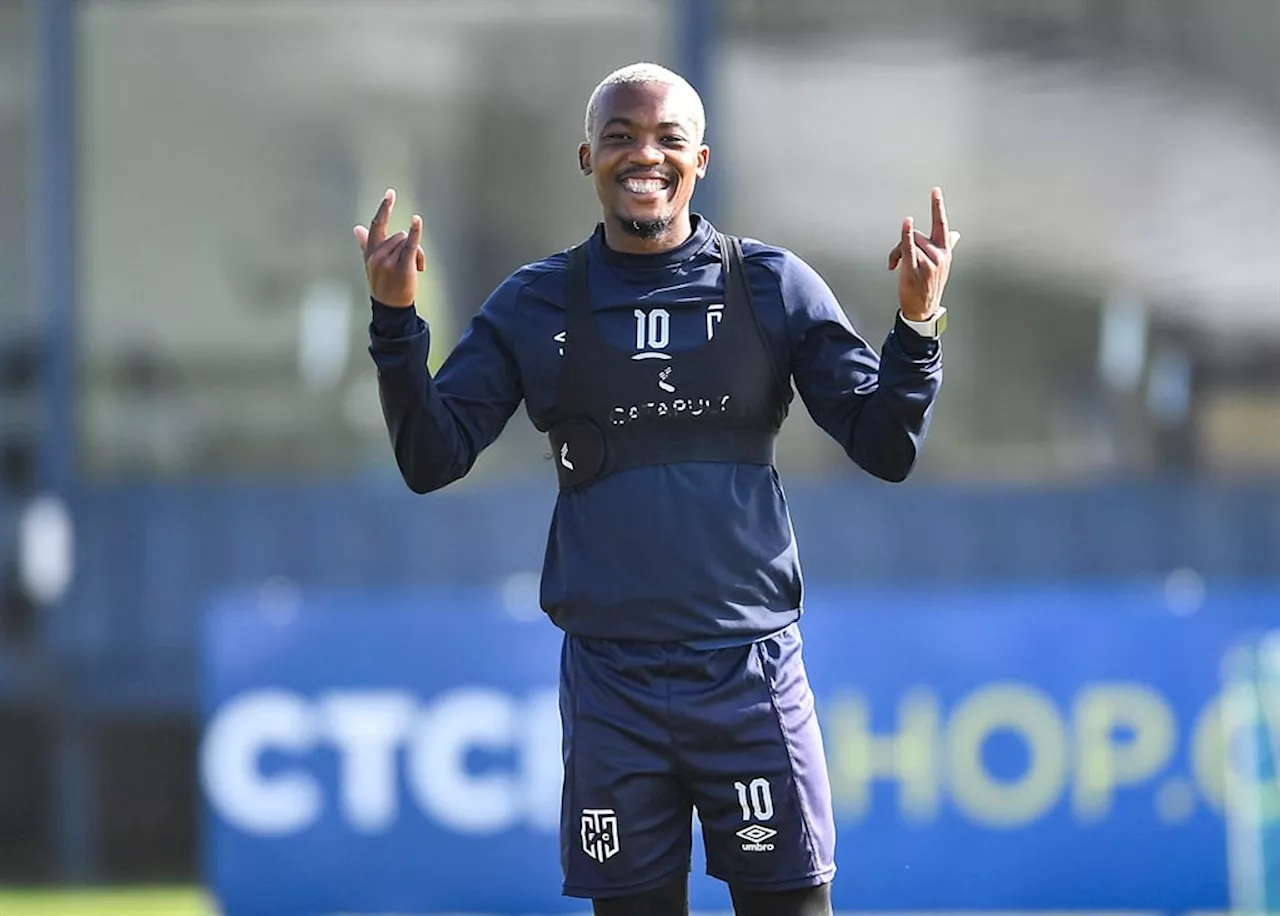 Mayo: I can’t choose a club for Khanyisa