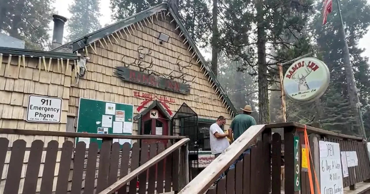 Tavern in evacuated mountain town stays open to serve Park Fire crews