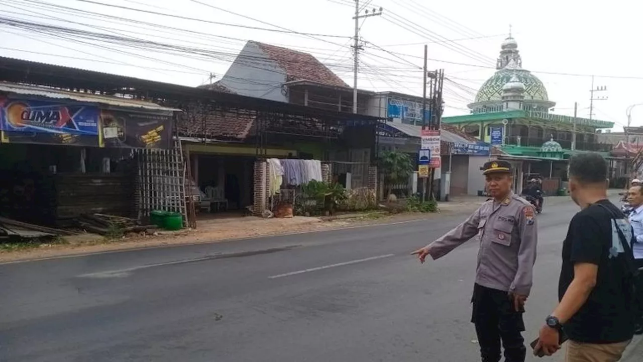 Ceceran Tinja di Jalan Raya Bikin 'Mabuk' Warga Viral di Medsos, Polres Malang Investigasi Cek CCTV