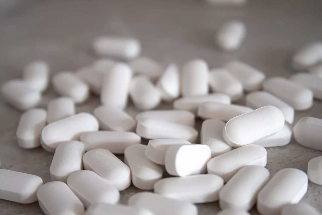 Study finds regular aspirin use associated with greatest reduction in colorectal cancer among those most at risk