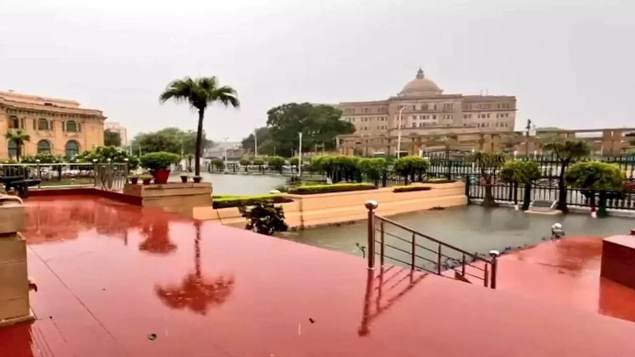 झूमकर हुई बारिश से लखनऊ का मौसम हुआ सुहावना, यूपी में आज कहां बदलेंगे बादल, जानिए मौसम का अपडेट