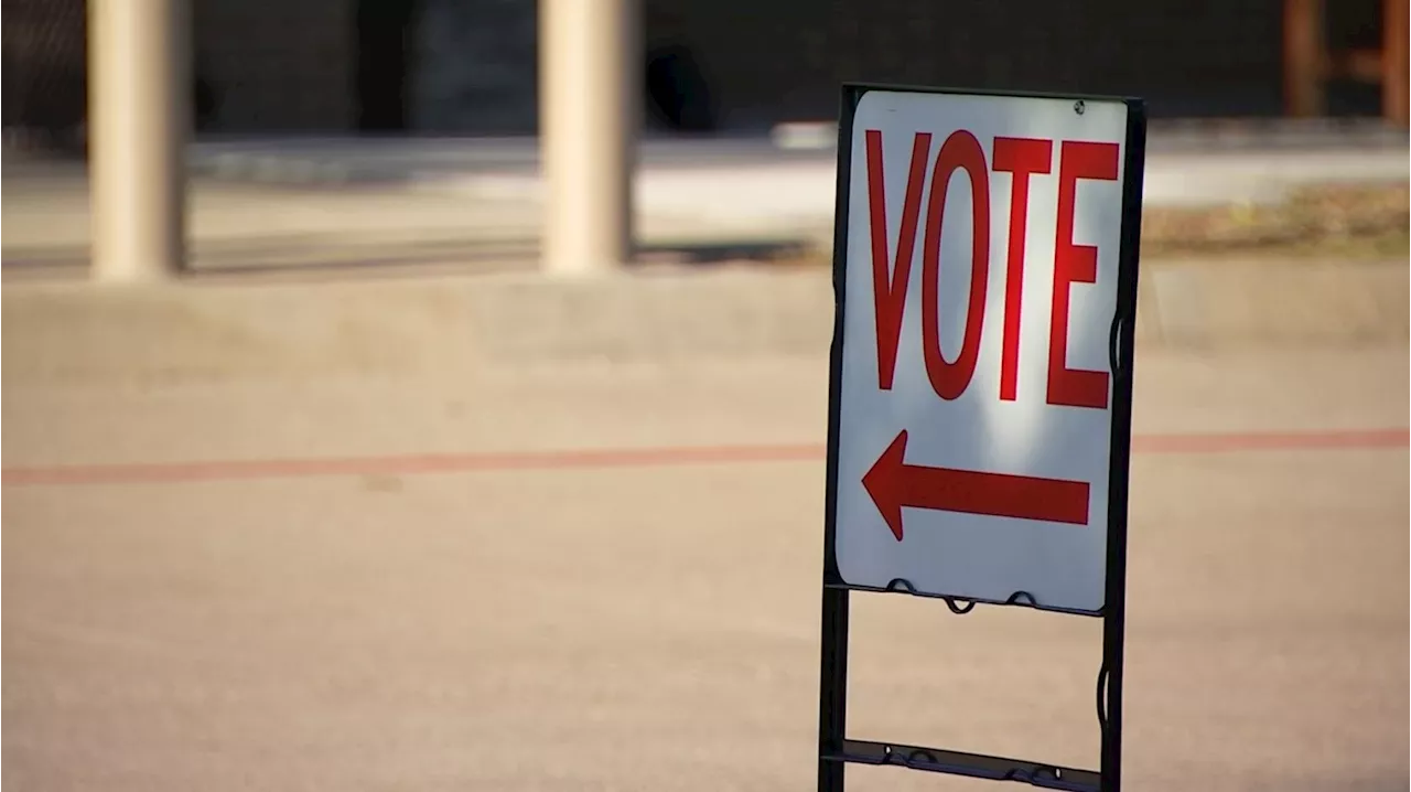 San Diego County Registrar looking for poll workers, who will be paid $240 on Election Day