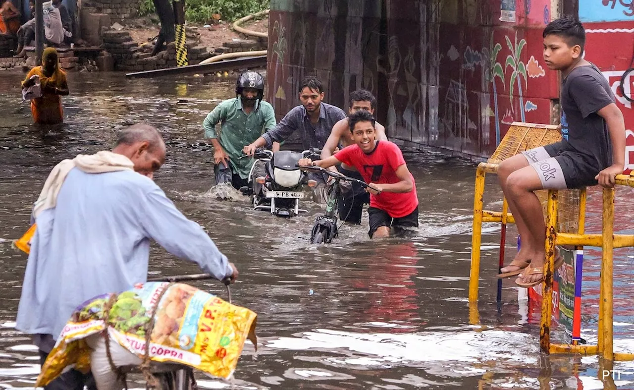 बारिश का नहीं थम रहा कहर, IMD का आज इन राज्&zwj;यों के लिए अलर्ट, जानें आपके यहां कैसा रहेगा मौसम