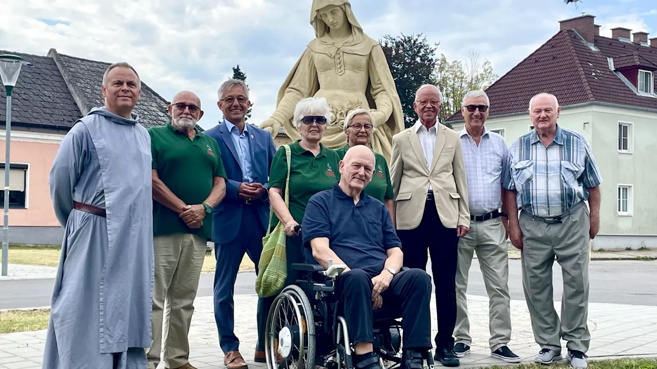 Marchegger Elisabeth-Statue erstrahlt in neuem Glanz