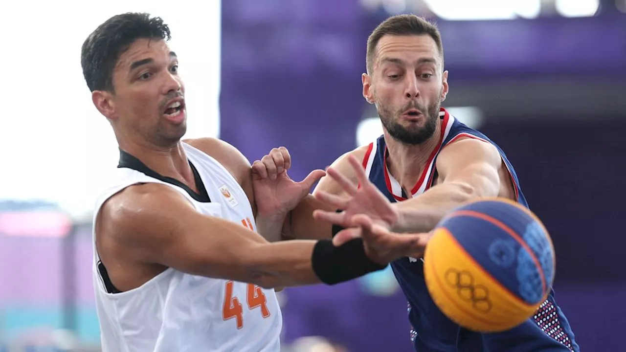 Nederlandse 3x3-basketballers op de valreep onderuit tegen Servië