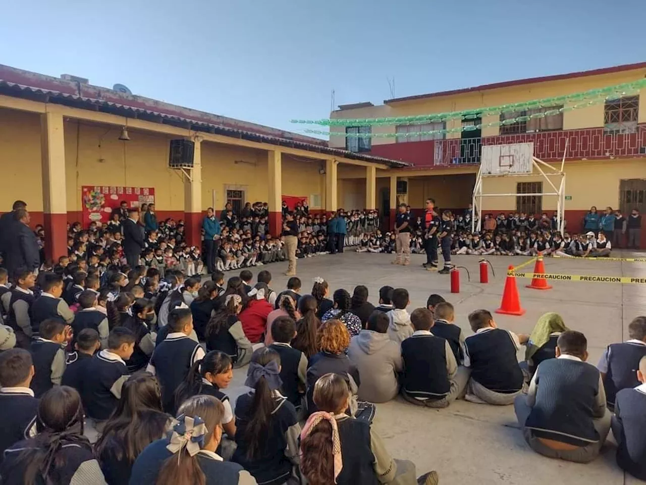 A tres años de su construcción, ‘estrenan’ escuela en el Fraccionamiento San José de Pénjamo