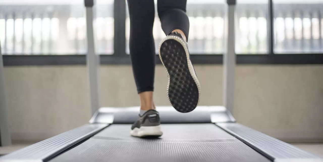 6 Best Treadmill Walking Shoes, According to a Podiatrist and Personal Trainer