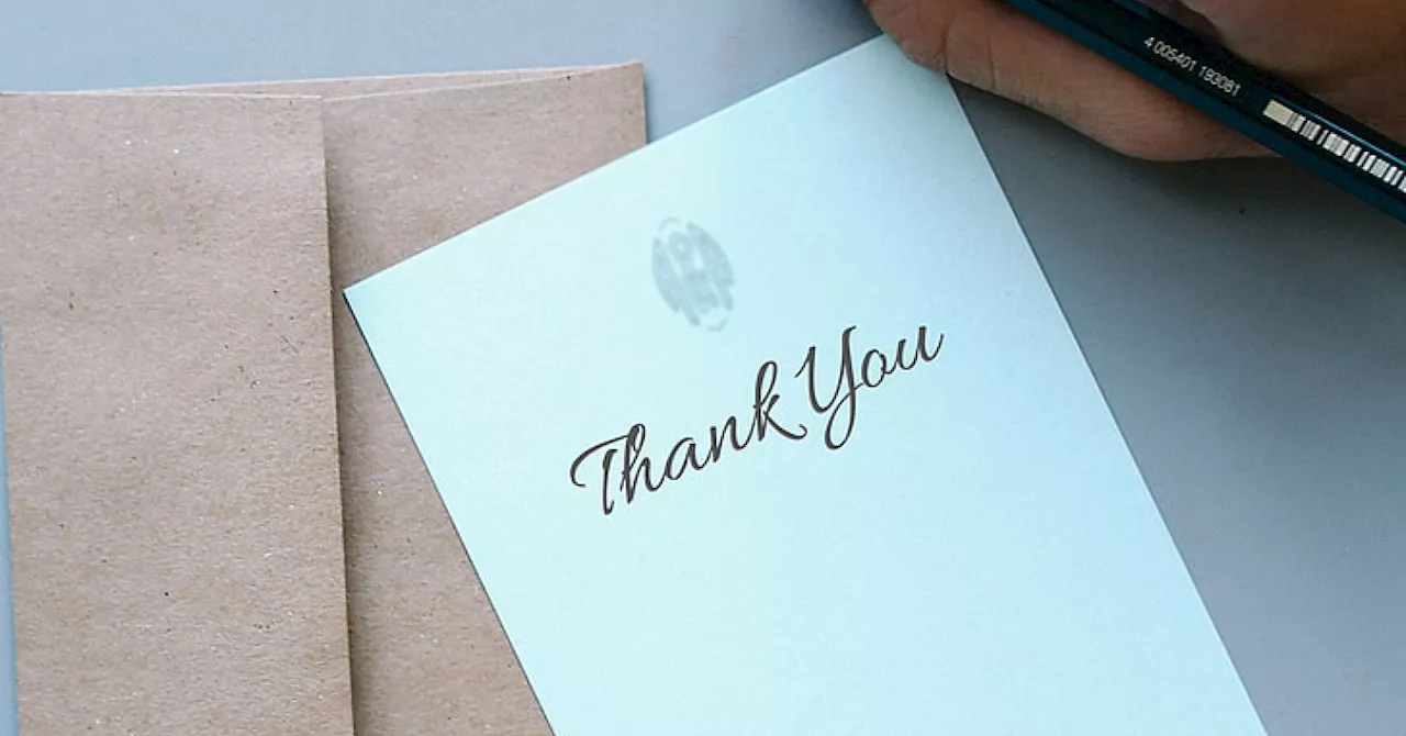 To live longer and happier, try these 9 gratitude tips.