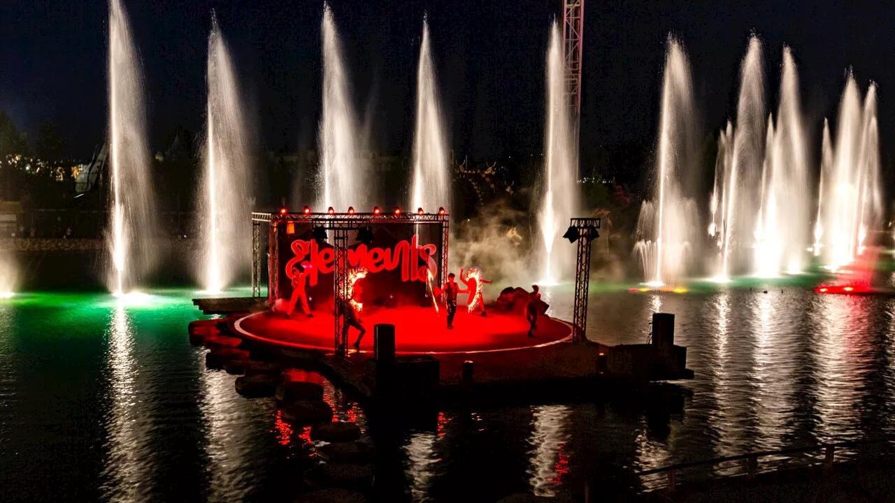 Ferragosto dura 15 giorni a MagicLand e MagicSplash: spettacoli, musica e party fluo