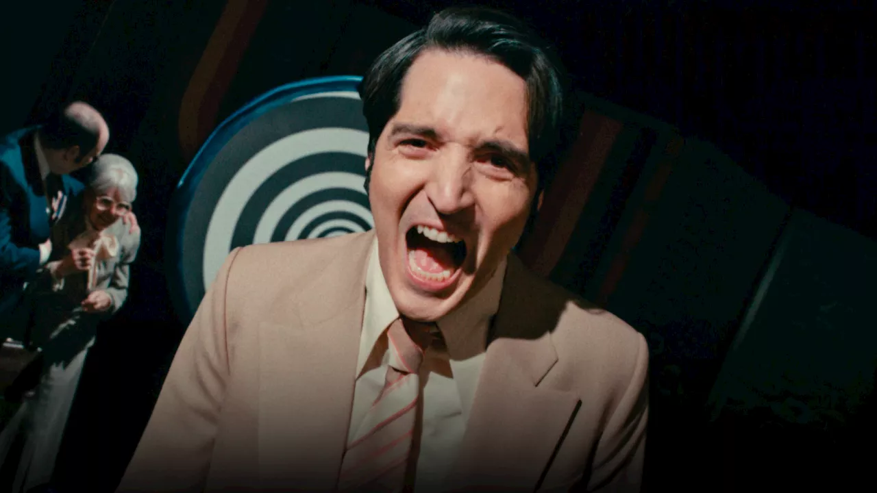 ‘De noche con el diablo’: Estas son las películas de terror que inspiraron al actor David Dastmalchian