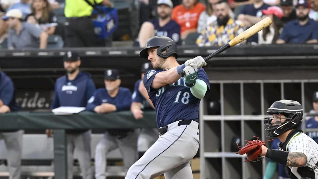 Mariners' Mitch Garver Emotionally Opened Up About 2024 Struggles After Red Sox Loss