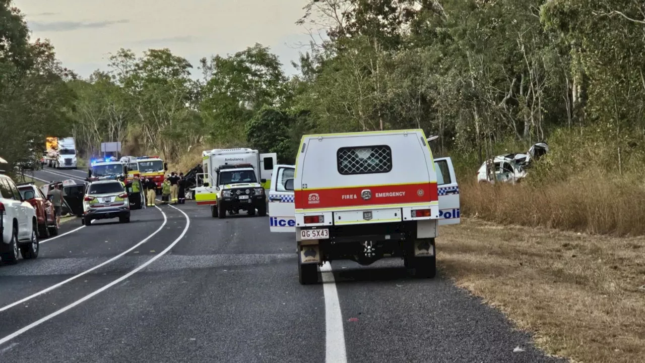 Two people flighting for life after serious crash on Qld highway