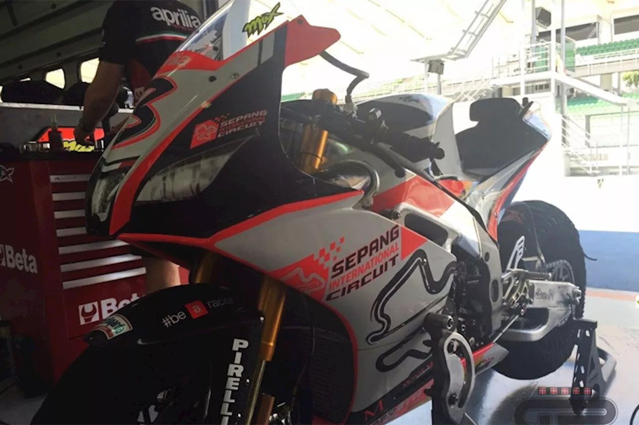 Max Biaggi bei Sepang-Test mit spezieller Werbung