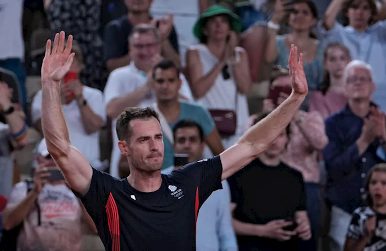 Andy Murray says goodbye to professional tennis