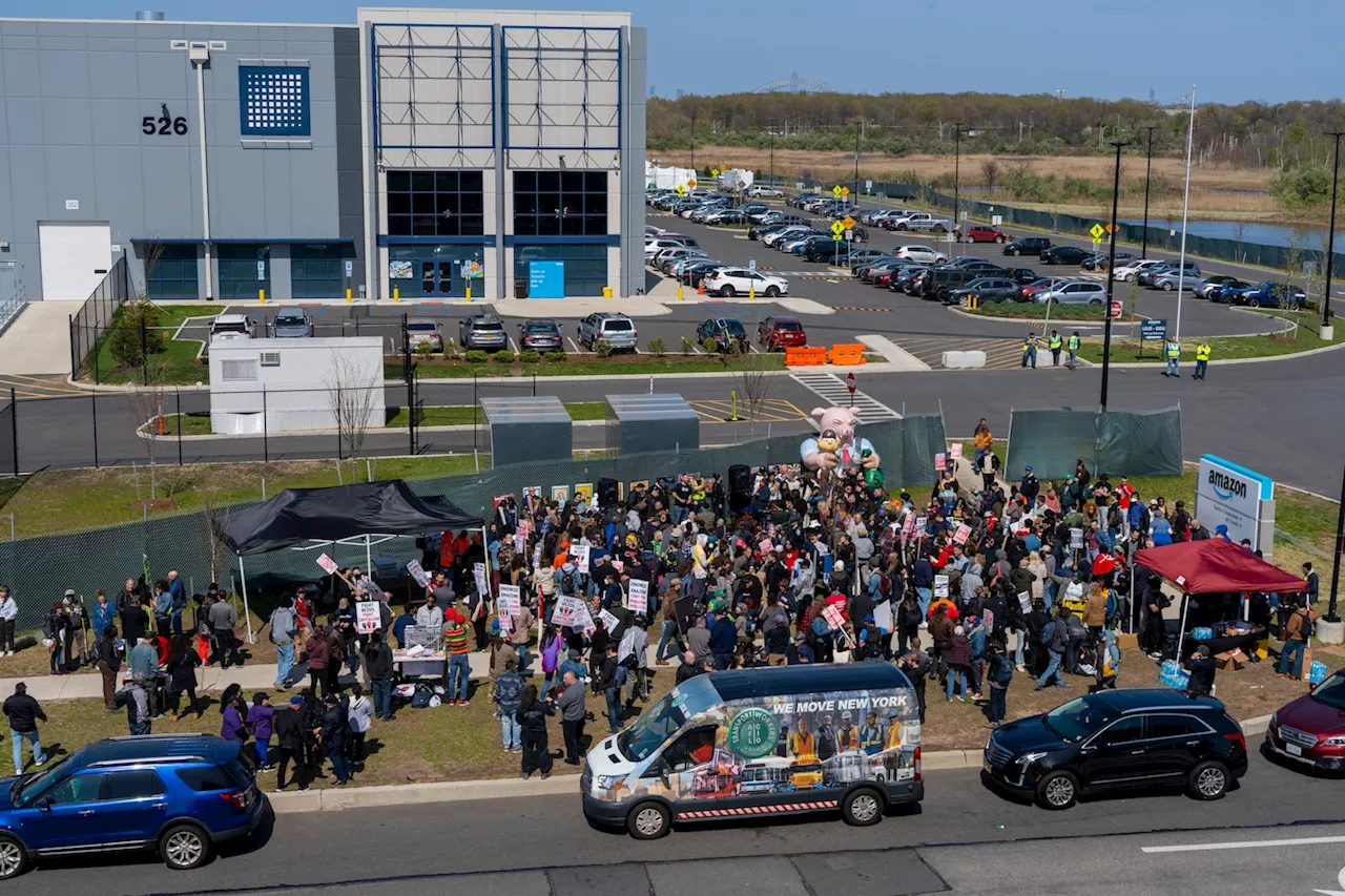 Amazon cracks down on Teamsters’ union efforts, labor leaders detained