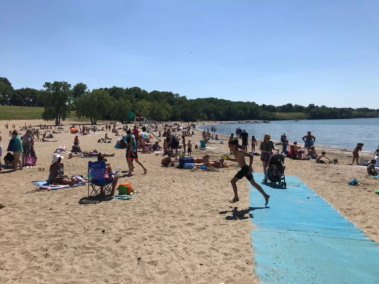 Weather service warns swimmers to avoid Lake Erie this weekend