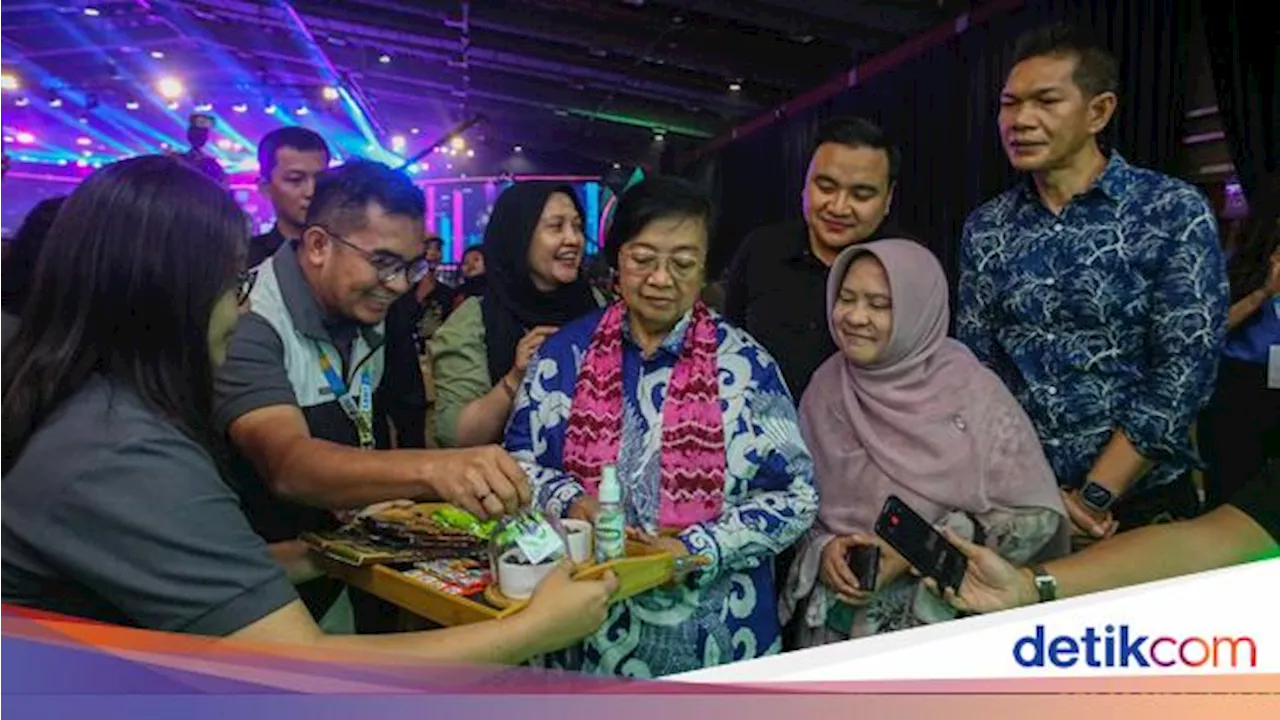 Menteri LHK Cicipi Cokelat Binaan UMKM Berau Coal di Booth Festival LIKE 2