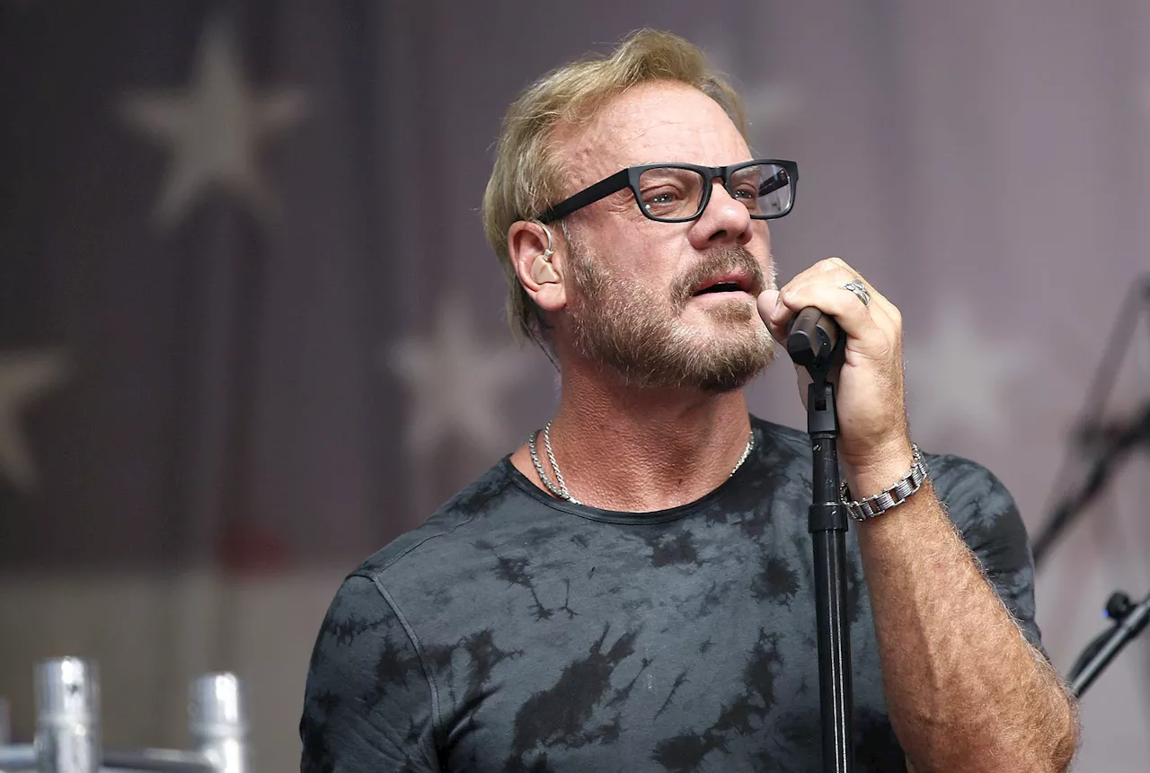 Country star Phil Vassar 'died twice' after heart attack and stroke: ‘I dropped dead’