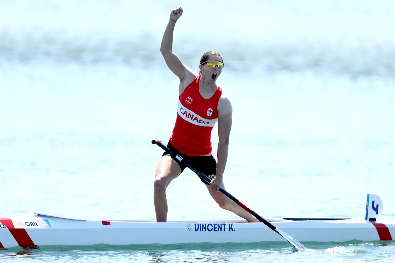 Canada’s Katie Vincent wins gold in women’s canoe 200-metre single, sets new world record and breaks Canadian medal record