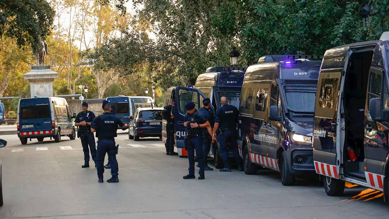 Uno de los mossos suspendidos por la fuga de Puigdemont es escolta de Quim Torra