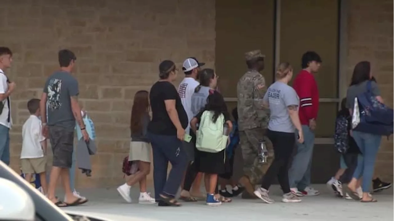 East Central ISD’s new elementary campus welcomes students to new school year