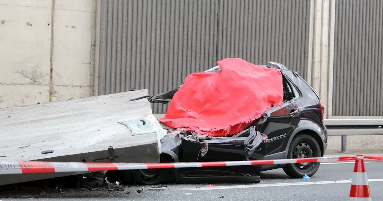 A3 bei Köln: Fahrerin von Betonplatte erschlagen