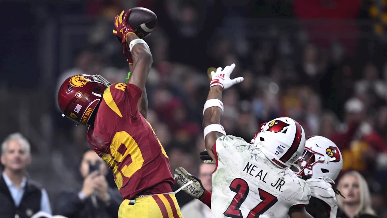 USC Football: Trojans Players Gained Insane Amount of Muscle Mass This Offseason