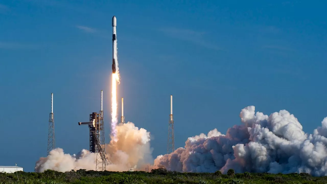 SpaceX launches 21 Starlink satellites to orbit from Florida (video, photos)