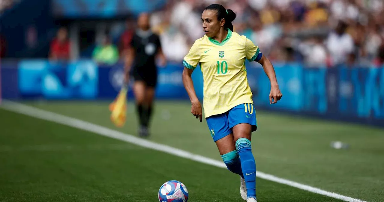 Com Marta no banco, Seleção Feminina está escalada para final contra os EUA