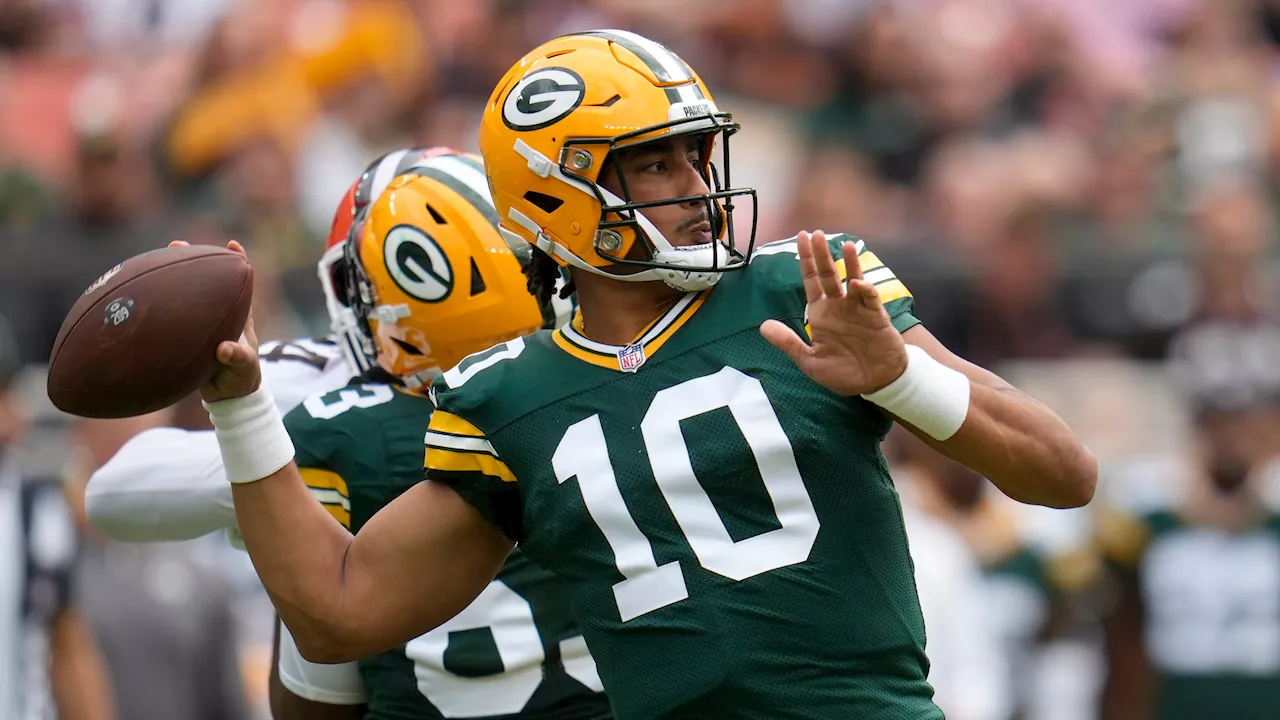 Love throws long TD pass, Packers down Browns