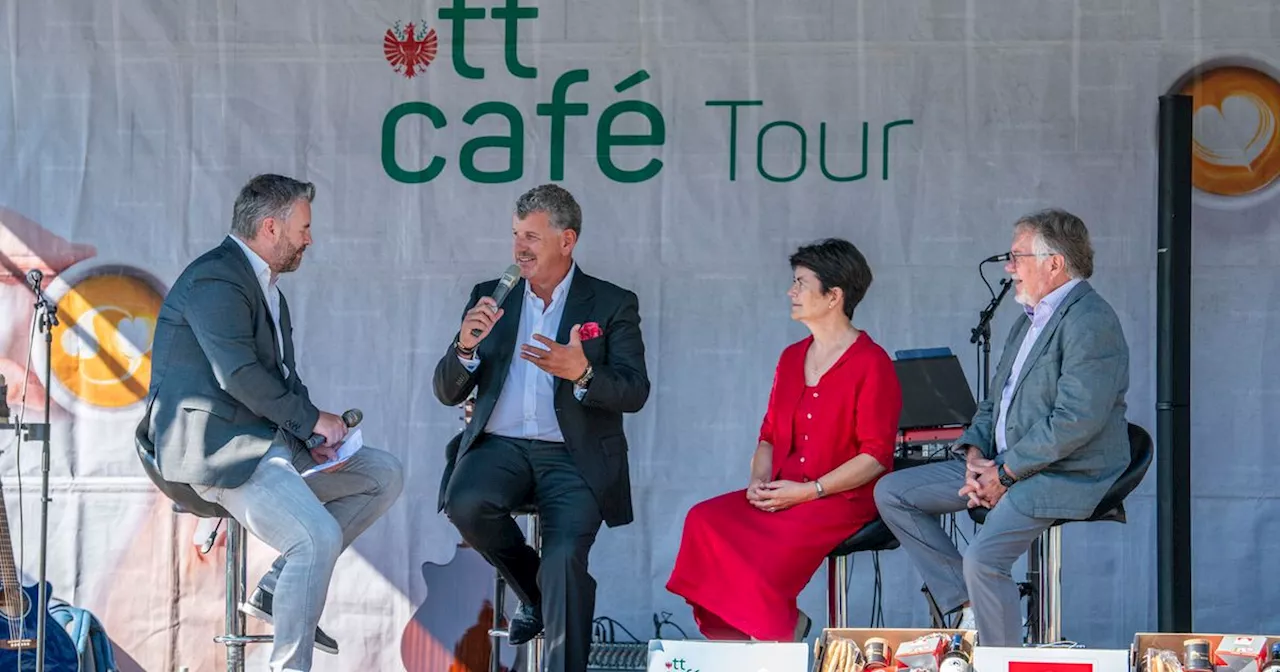 Ausgelassene Stimmung beim TT-Café