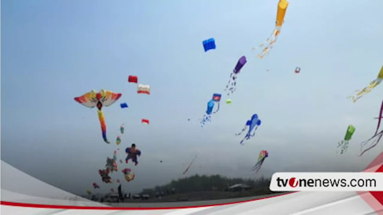 Tujuh Negara Meriahkan Festival Layang-layang di Pantai Ketawang Purworejo