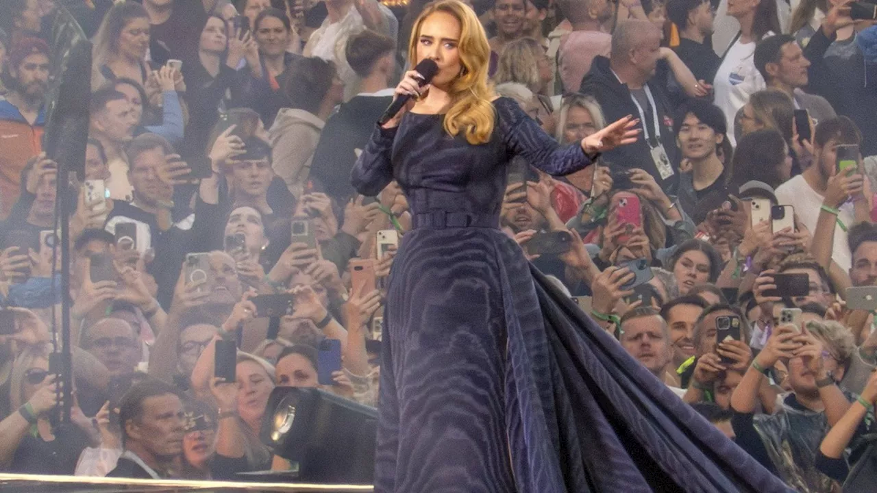 Adele in München: Megastar gibt beim Konzert plötzlich ein Liebesupdate