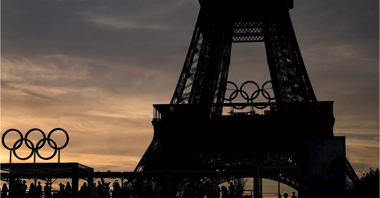 Man seen climbing Eiffel Tower, prompting evacuation hours before closing ceremony