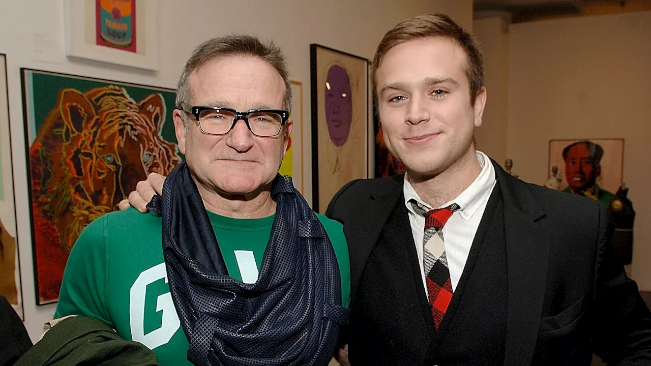 Robin Williams' son honors comedian 10 years after his death: 'Love you forever'