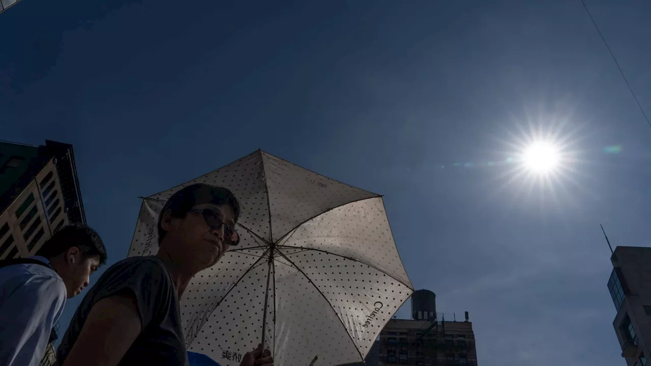 Paris: un pic de chaleur attendu ce lundi dans la capitale, jusqu'à 43°C ressentis