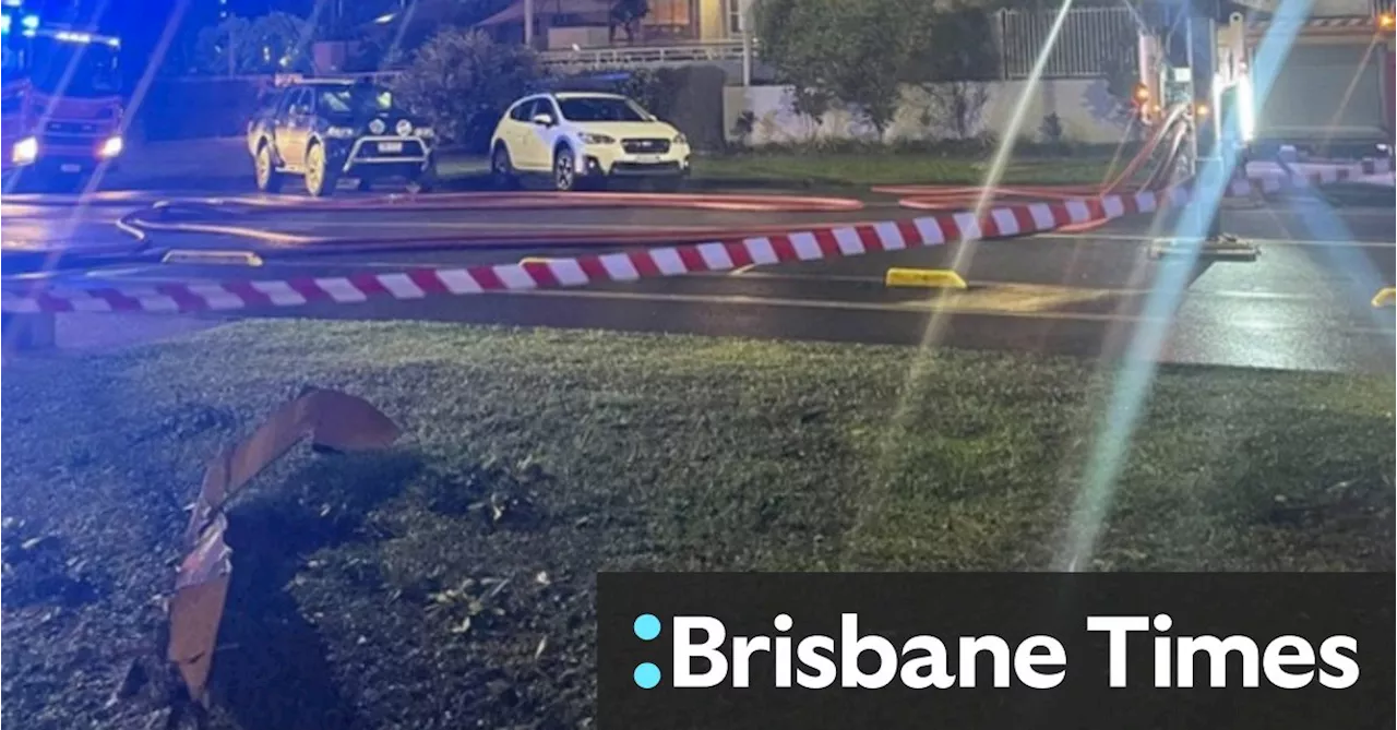 Emergency declared after chopper crashes into hotel in Cairns