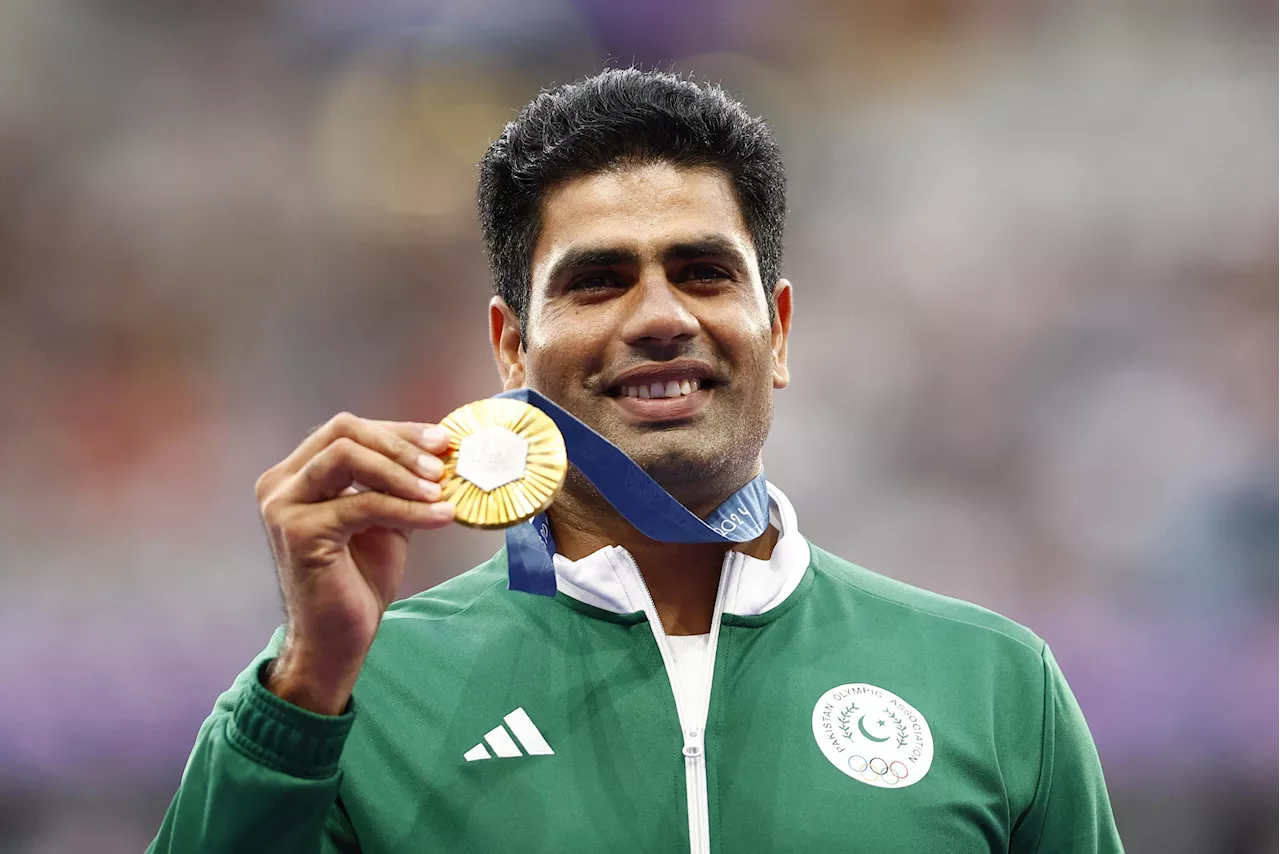 Olympic gold medalist Arshad Nadeem brings Pakistan's first medal home to hero's welcome