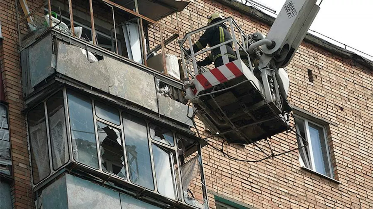 Семь домов и два детских сада в Курске повреждены в результате атак ВСУ