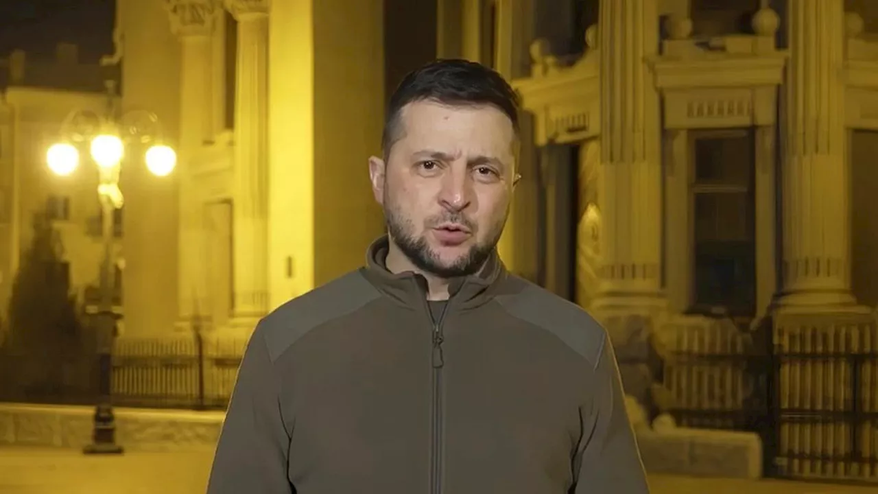 Volodymyr Zelenskyy Akui Ukraina Lancarkan Operasi Militer di Wilayah Rusia