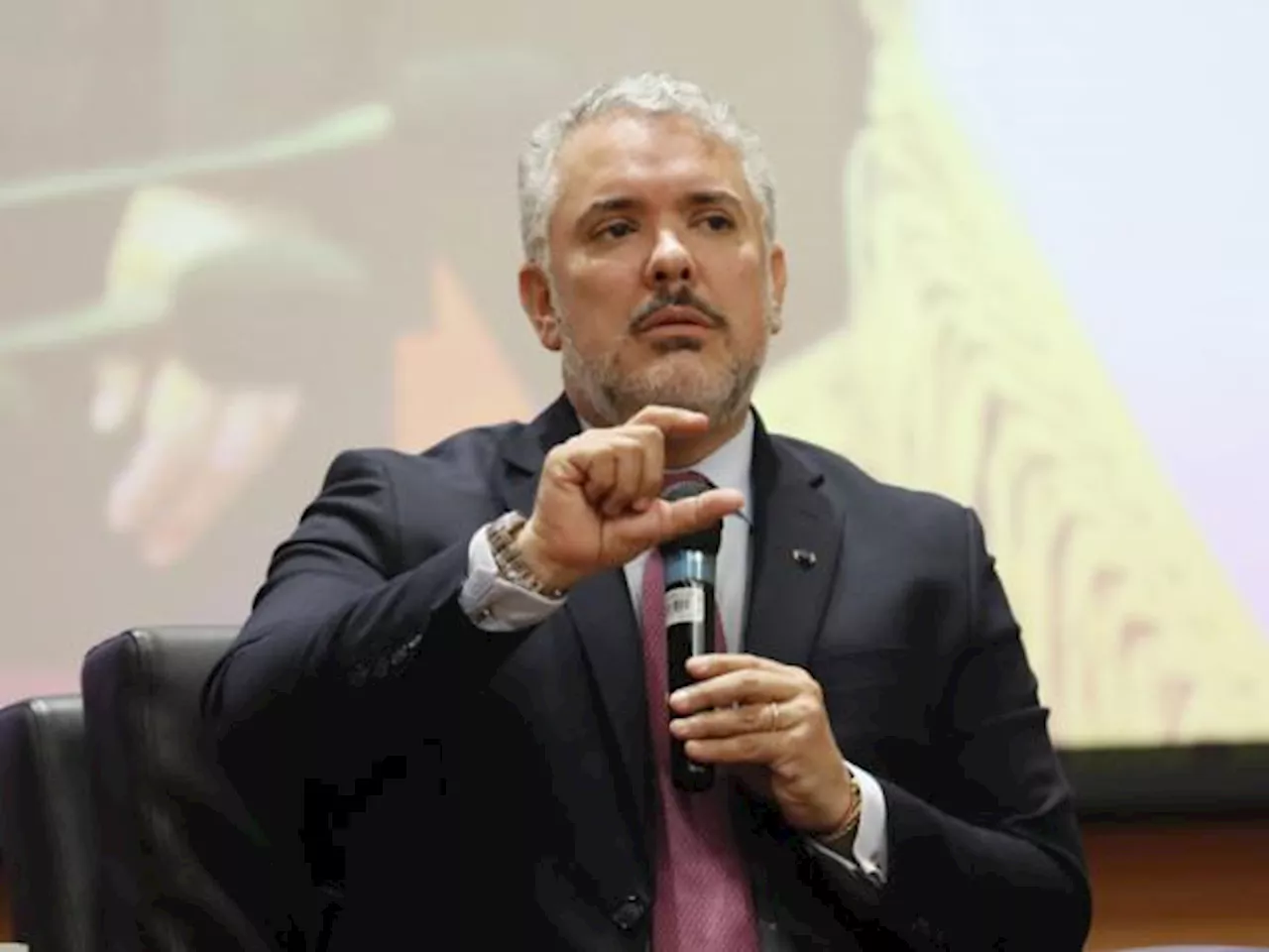 La respuesta de Iván Duque a la propuesta del gobierno Petro de inversiones forzosas