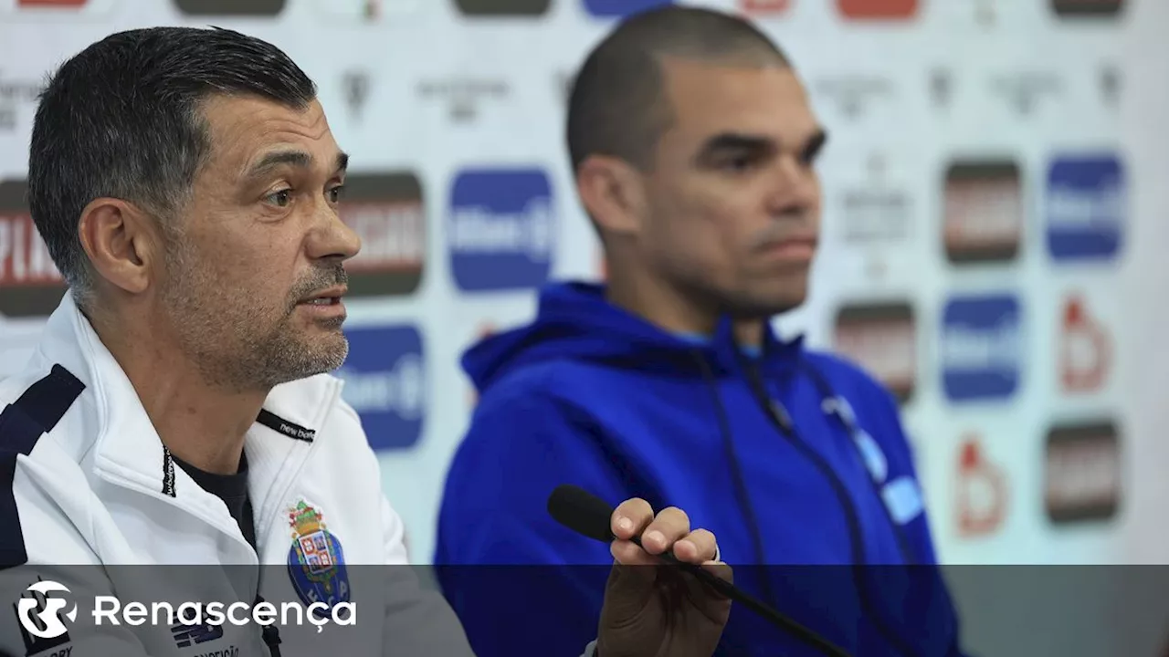 Sérgio Conceição elogia Pepe, “profissional de elite”