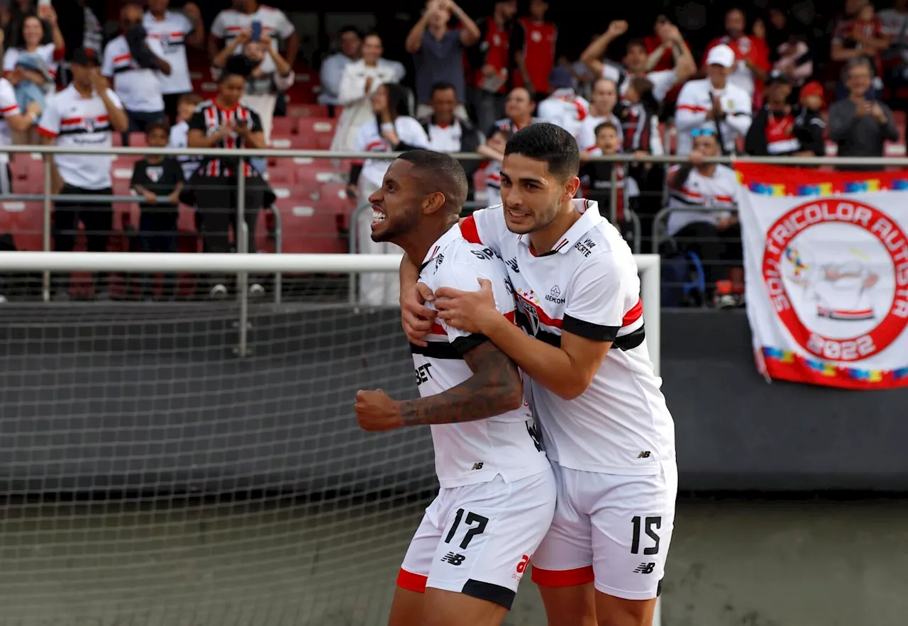 São Paulo ganha do Atlético-GO com reservas antes de semana decisiva