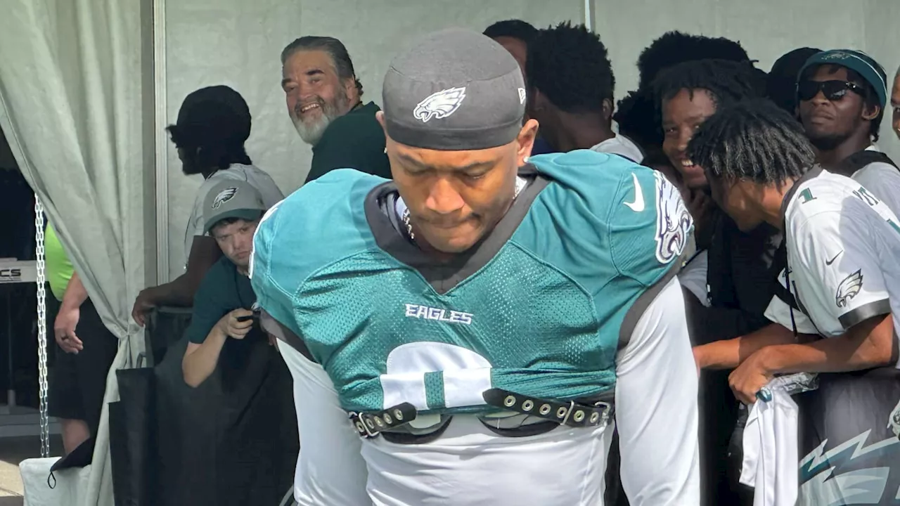 Eagles Camp Day 11: DeVonta vs. Quinyon, Trash Talk and Rookies Under Pressure