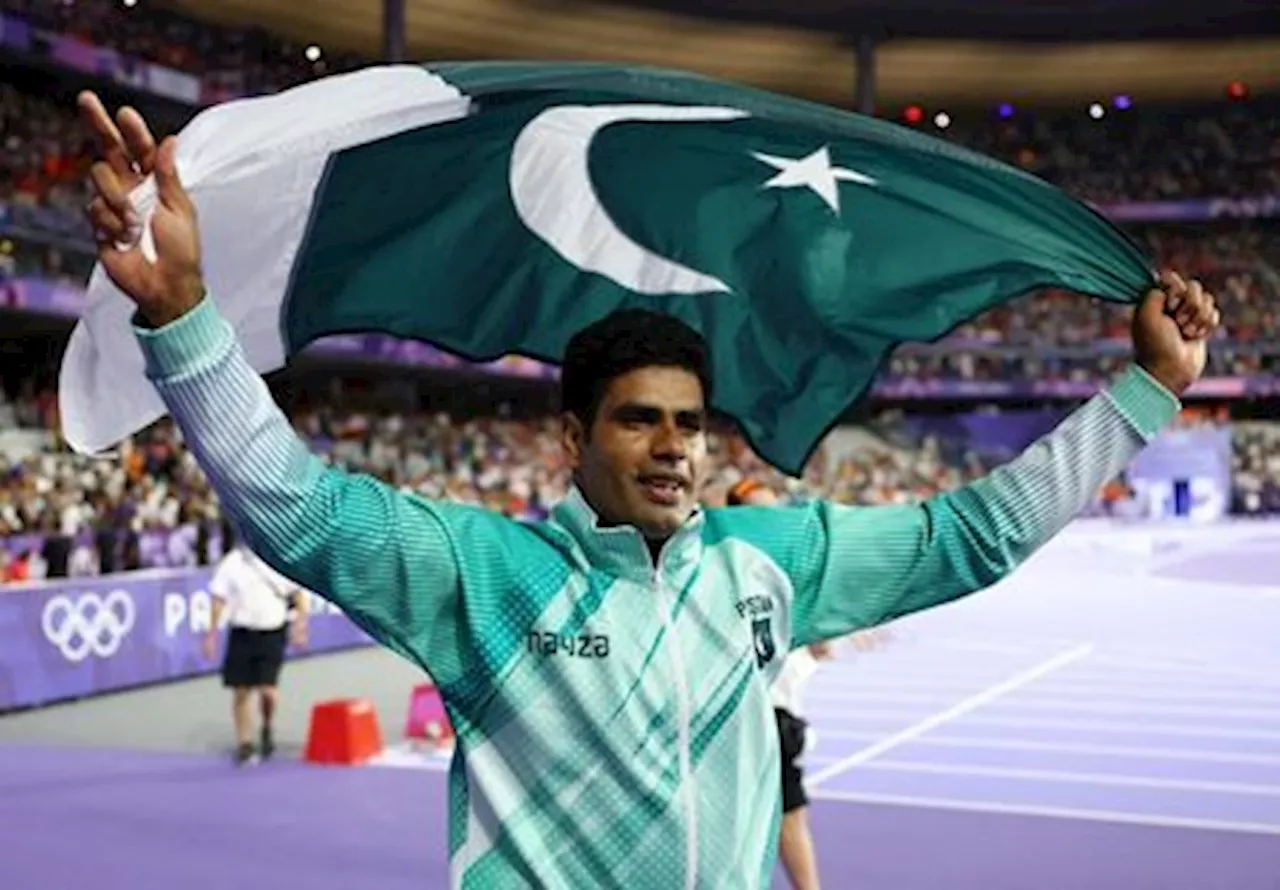 Olympics-Athletics-Gold medallist Nadeem brings Pakistan's first medal home to hero's welcome