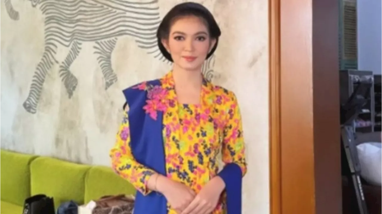 Real Ibu Negara, Style Selvi Ananda di Acara Mitoni Erina Gudono Tak Kalah dari Aurel Hermansyah