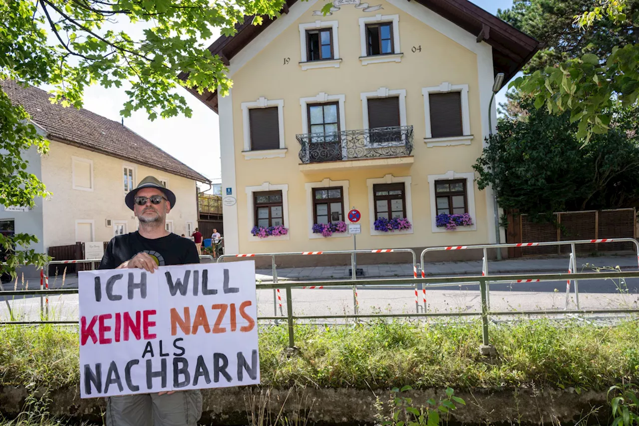 München: Protest gegen Wahlkreisbüro der AfD