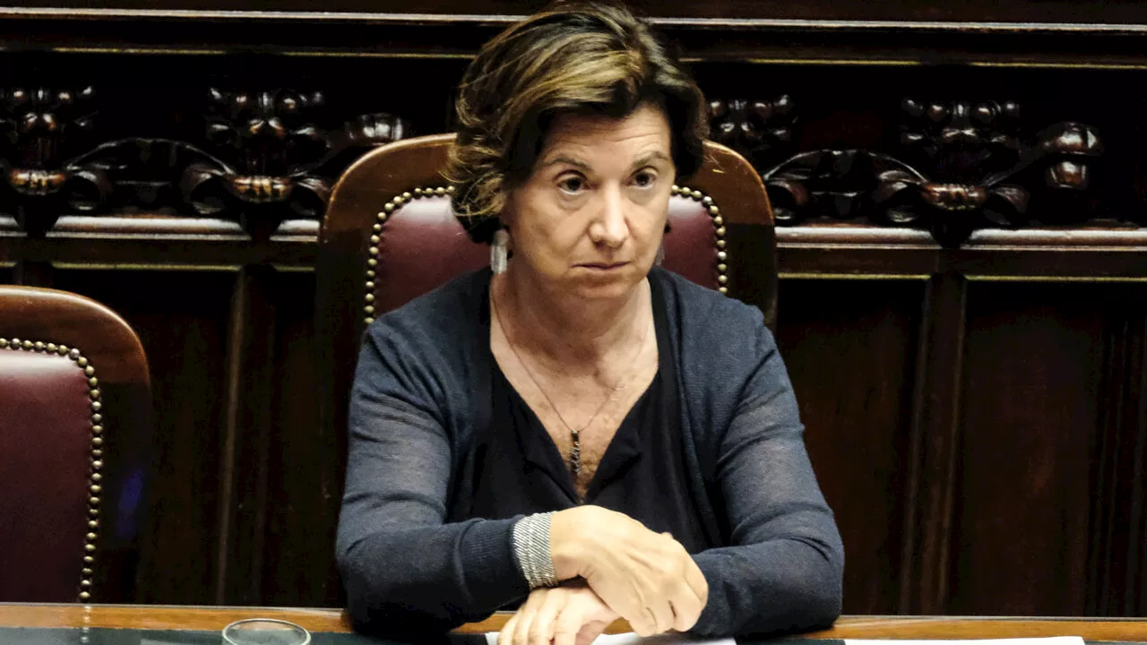 La ministra Roccella riaccende le polemiche: "Da Olimpiadi salto di qualità negli attacchi alle donne"