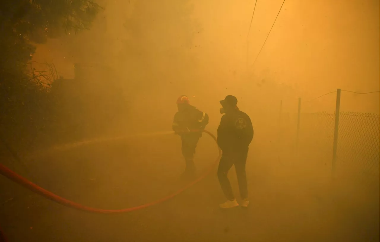 Incendie en Grèce : Près de 200 pompiers français envoyés en renfort, l’UE apporte son aide